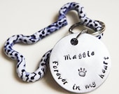Personalized Pet Memorial Keychain - Custom Hand Stamped  Aluminum Pet Loss Keychain with Bone-shaped Carabiner - Dog Cat Pet Lovers Gift