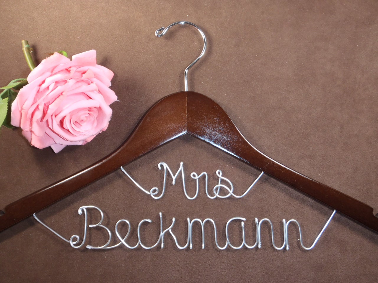 Hanger Mothers, Personalized Custom Bridal Hanger, Brides Hanger, Bride, Name Hanger, Wedding Hanger, Personalized Bridal Gift