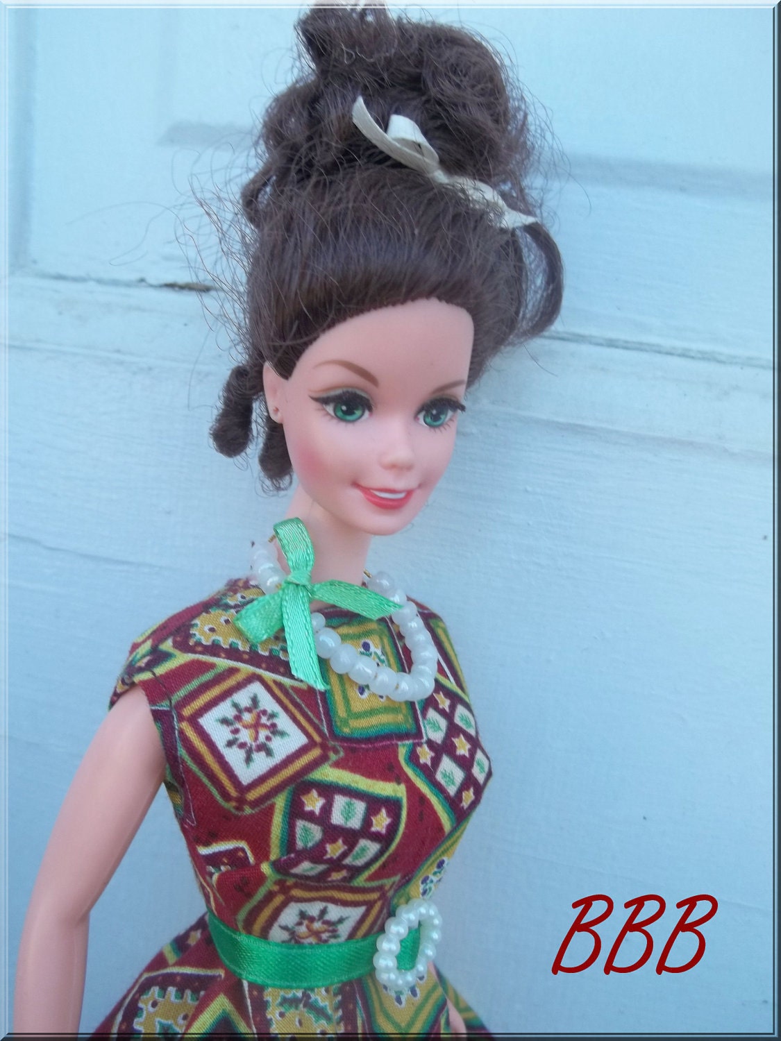 Barbie Clothes Holiday Dress Christmas Doll Clothes Red Green Matching Beaded Necklace Retro Style