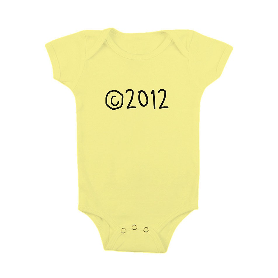 New Mom - Childrens Clothing Baby - COPYRIGHT 2012 - Onesie Bodysuit - Banana (4 COLORS)(gcb)