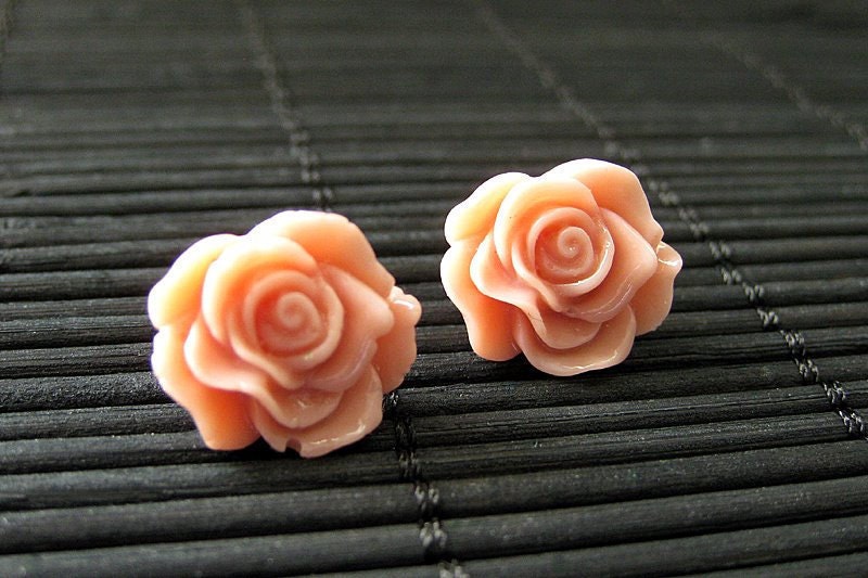 Rose Flower Earrings in Antique Coral Pink and Bronze.  Flower Jewelry. Flower Earrings. Handmade Jewelry.