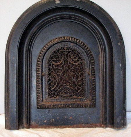 Vintage Fireplace Cover Vent Grate Ornate Cast Iron Arched with Matching Double Surround