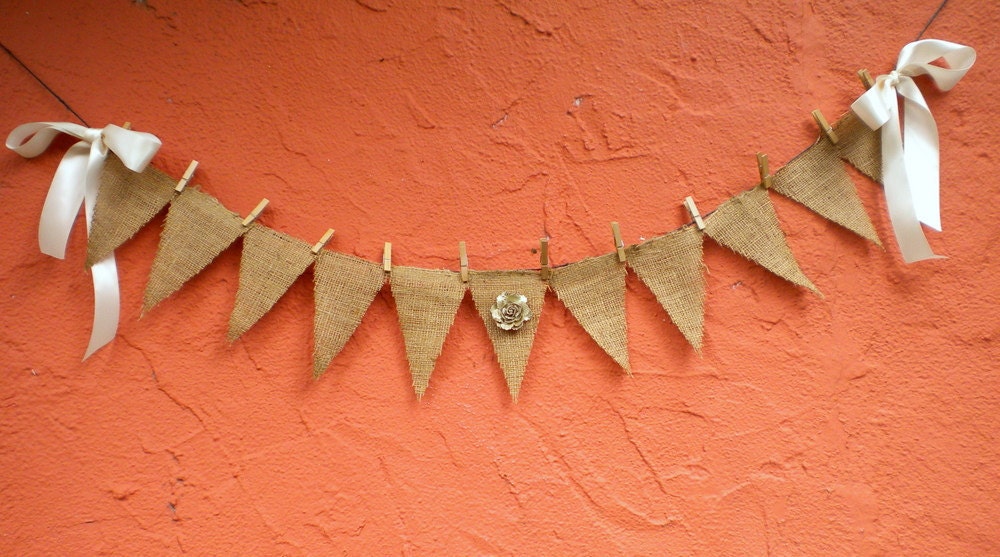Burlap bunting banner