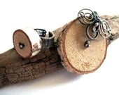 Birch wood slice silver necklace and ring set, woodland rustic jewelry, wire wrapped, geometric jewelry, circle ring pendant - NurrgulaJewellery