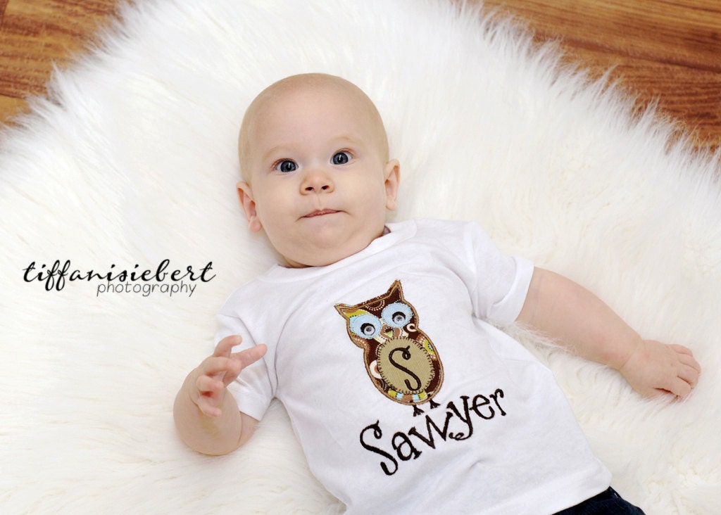 Personalized Hootin' Cute Baby Owl Applique with Initial and Monogrammed Name - Any Size - GREAT for Photos