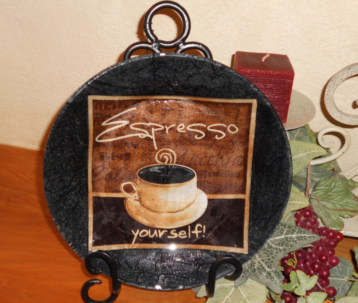 Java Collection - ESPRESSO YOURSELF 10 1/2" Round Plate