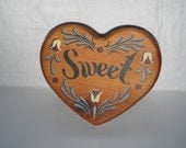 Sweet Heart Vintage Wood Wall Hanging Plaque Wedding Candy Bar Country Decoration Farmhouse Home Decor Birthday Gift 70s Retro