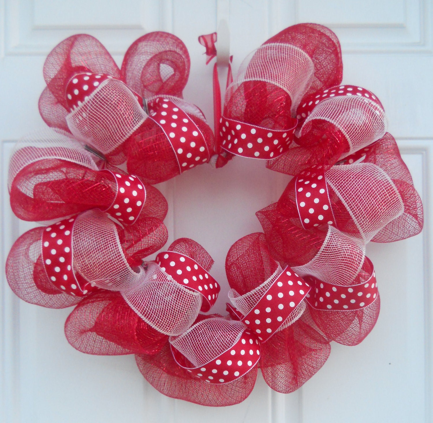 Geo Mesh Wreath Ideas http://www.pic2fly.com/Geo+Mesh+Wreath+Ideas.html