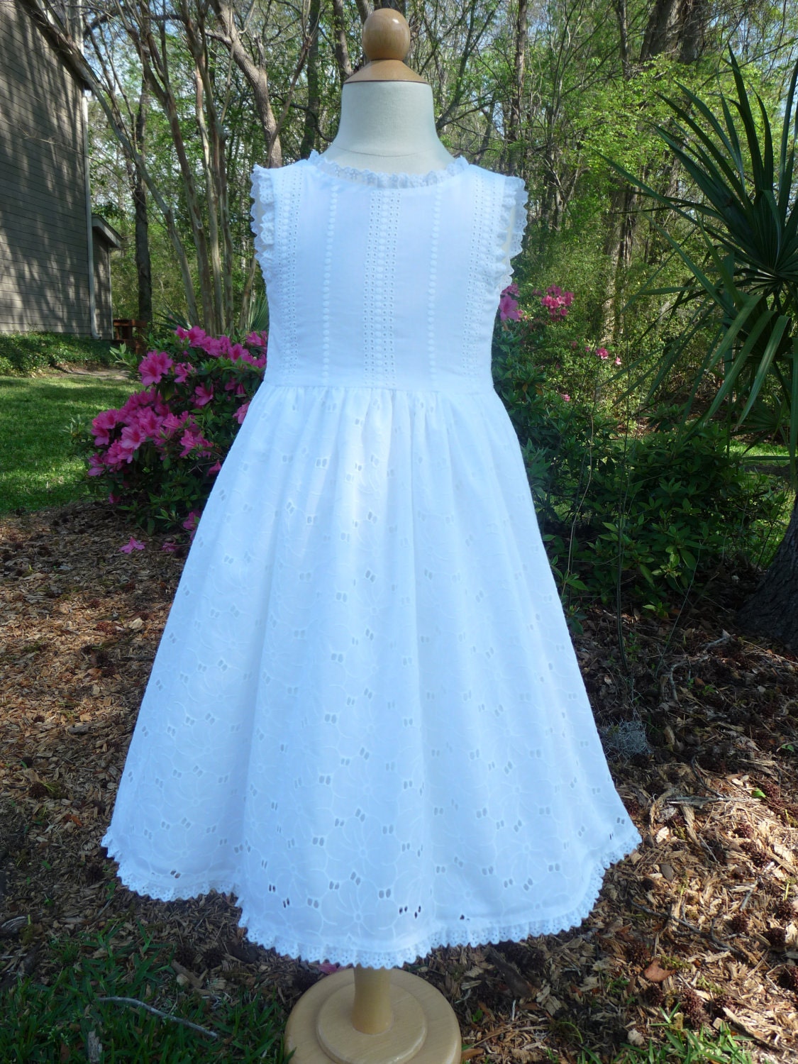 First Communion dress, special occasion, flower girl dress, white cotton embroidered eyelet . Fully lined with cotton batiste. Custom size