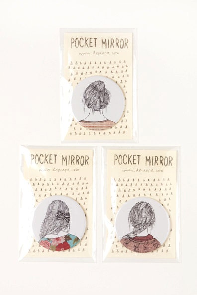 Girl with braid - Pocket mirror