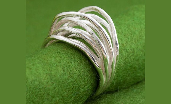 Japanese silver ring - Linear texture ring - Adjustable design - Branch nature motif