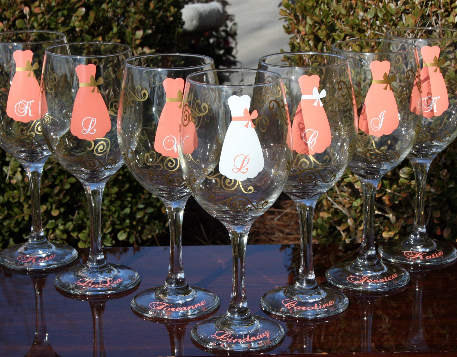 12 Personalized Bridesmaid Wine Glasses with Strapless Gown