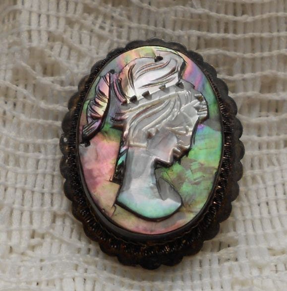 Antique Abalone Cameo Carved Shell Brooch Pendant Free US Shipping
