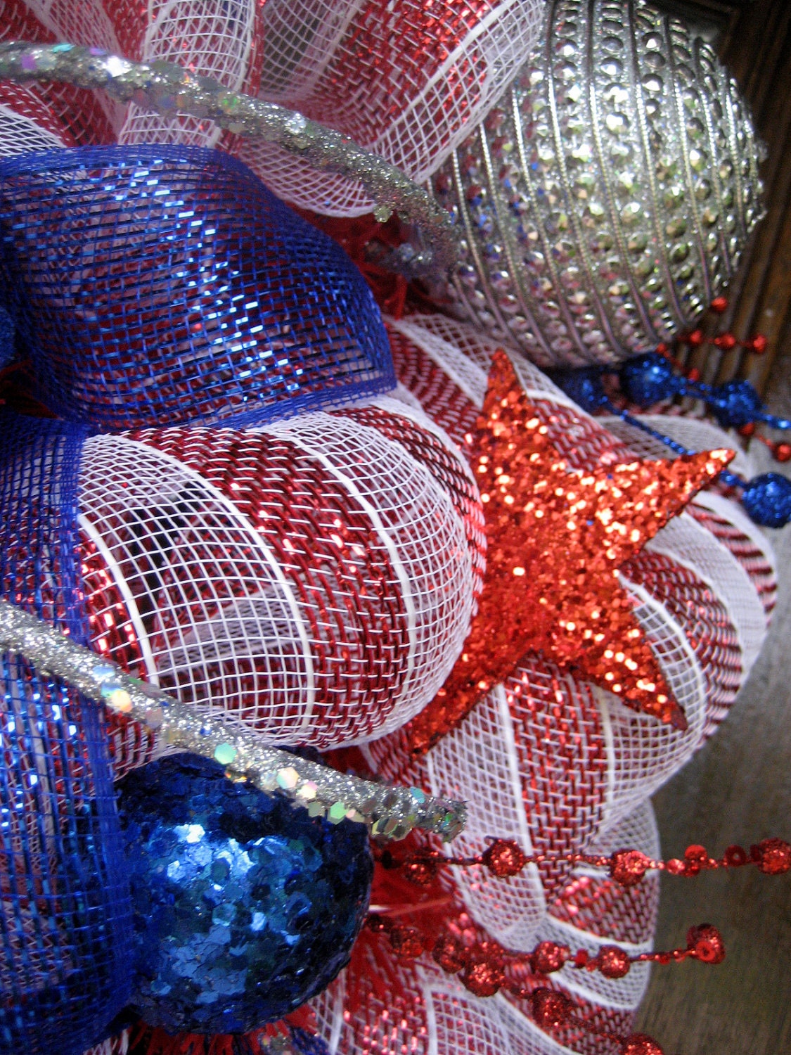 Deco Mesh AMERICAN PRIDE PATRIOTIC Wreath