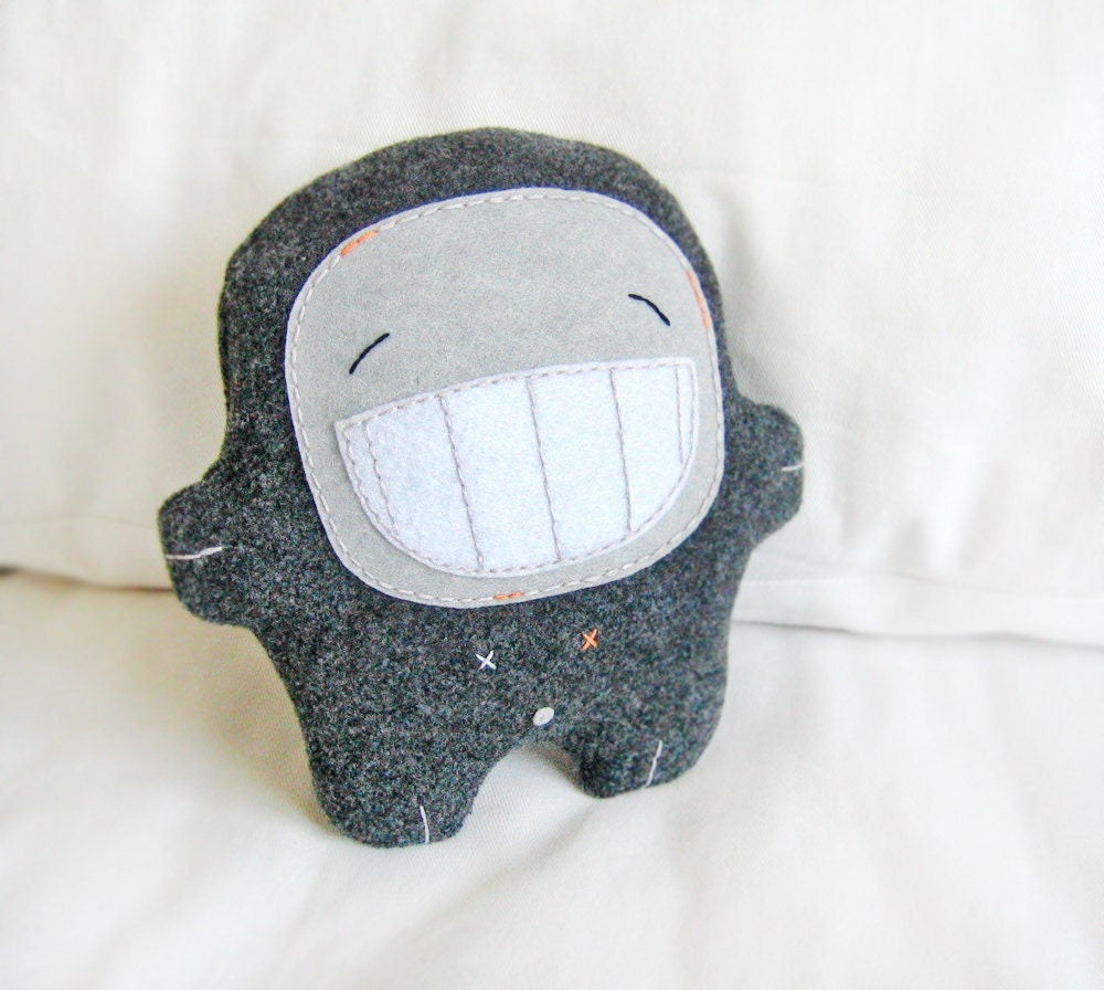 Bambak, big smile stuffed creature