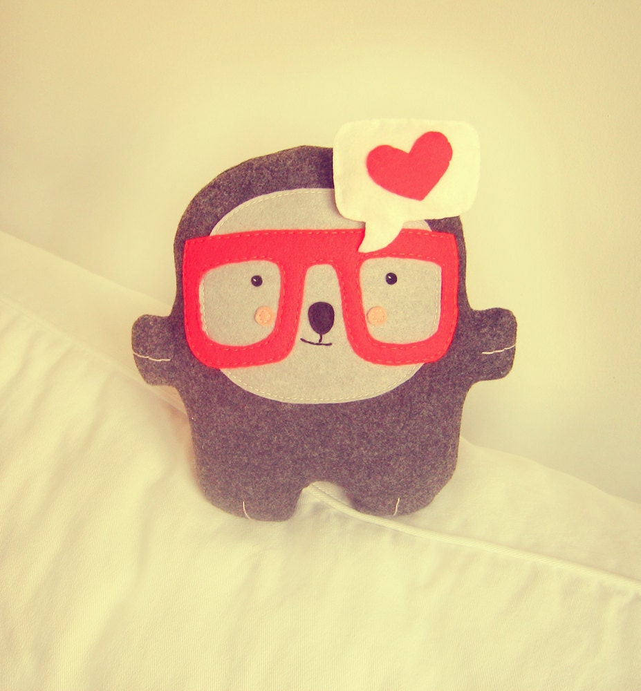 Valentine Bambak, stuffed softie saying love u