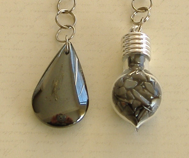 Hematite Dowsing Pendulum - Stone of Mental Clarity, Promotes Strength and Courage, Metaphysical, New Age, Divination, Scrying, Occult