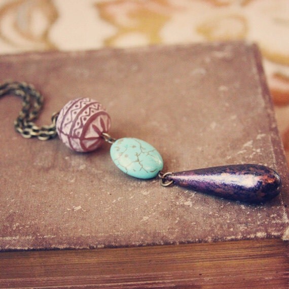 dali.  an earthy beaded teardrop necklace.