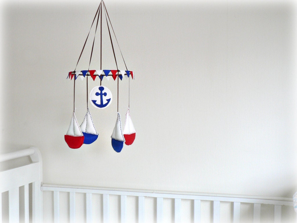 Nautical sailboat mobile - Sail boats, anchor and mini bunitng in blue, red and white - Nursery decor