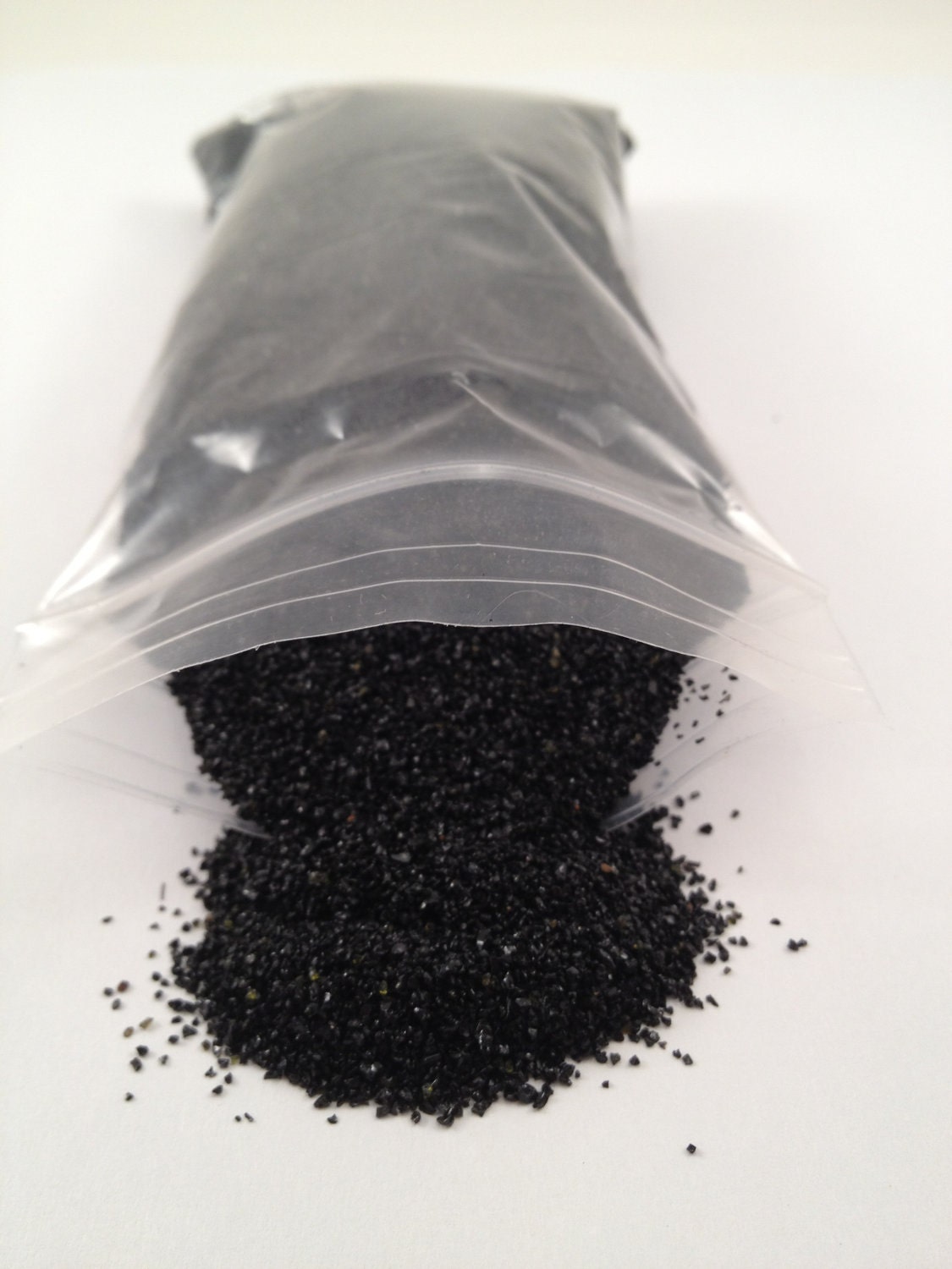 Tahitian Moon Black Sand for Terrariums, Aeriums and Crafts
