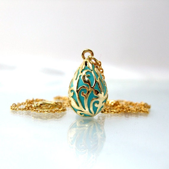 Teardrop necklace gold victorian pendant teal enamel jewelry trends 2012 handmade filigree