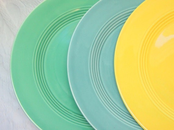 Harlequin Plate Dinner Plate Turquoise/Teal  Art Deco China Fiestaware Riveriaware Sister Lines Vintage
