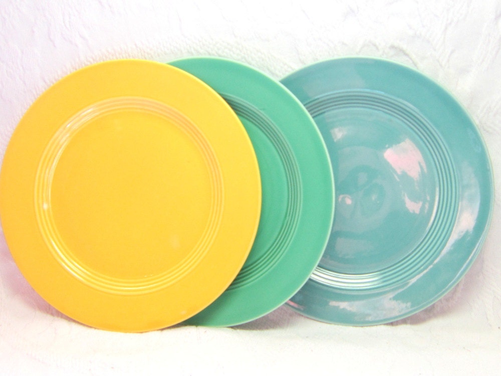 Harlequin Plate Dinner Plate Turquoise/Teal  Art Deco China Fiestaware Riveriaware Sister Lines Vintage