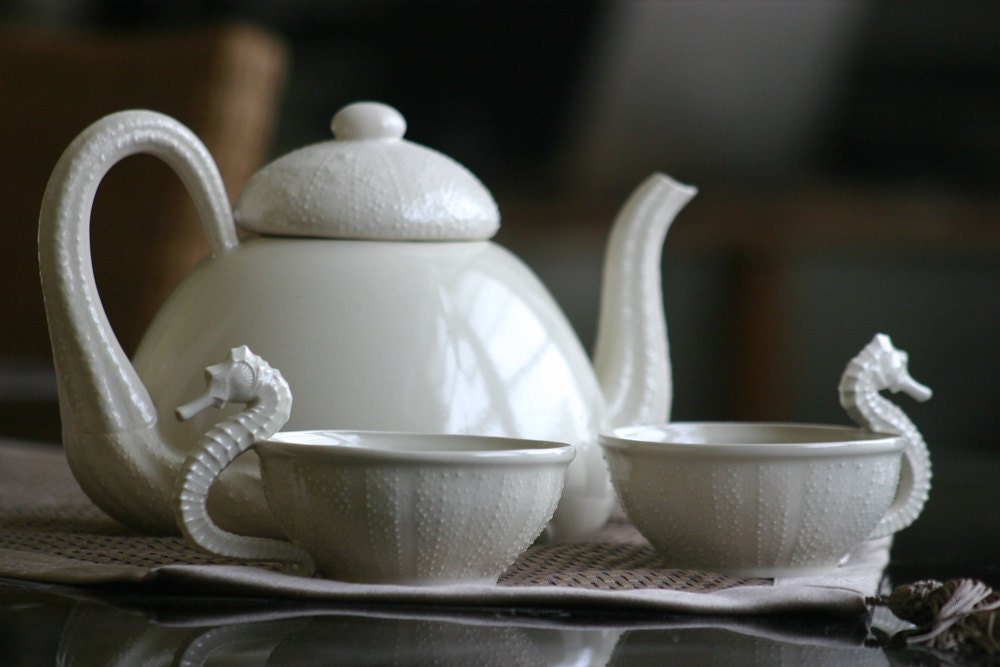 Sea Urchin Teapot and Seahorse Teacup SET (3 pcs)