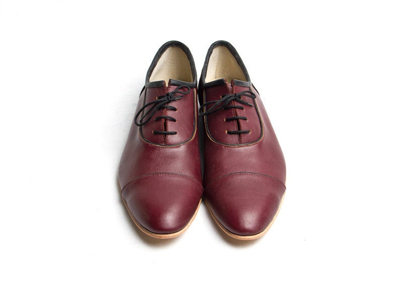 vintage burgundy and black vagabond shoes - FREE WORLDWIDE SHIPPING