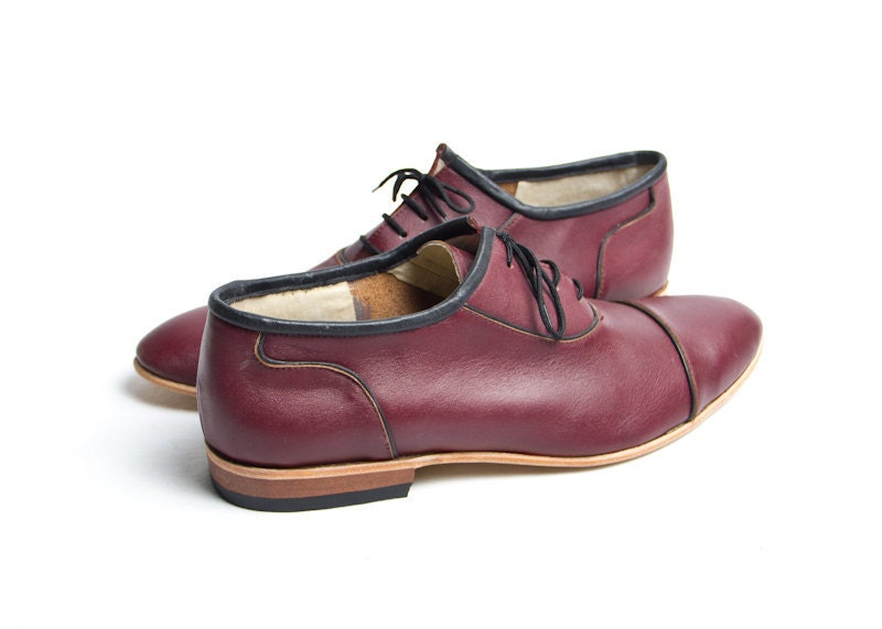 vintage burgundy and black vagabond shoes - FREE WORLDWIDE SHIPPING