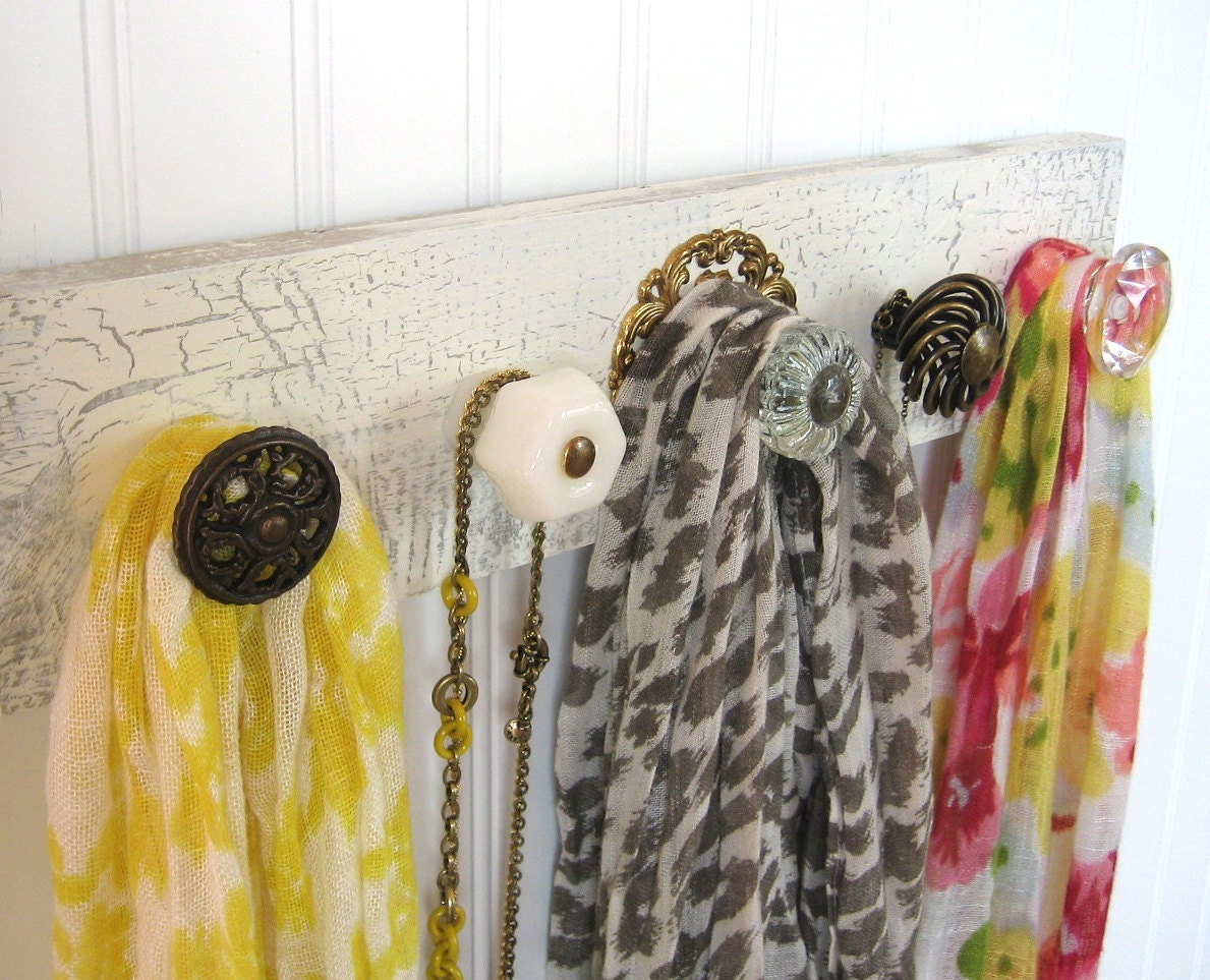 Accessories Rack for Necklaces and Scarves