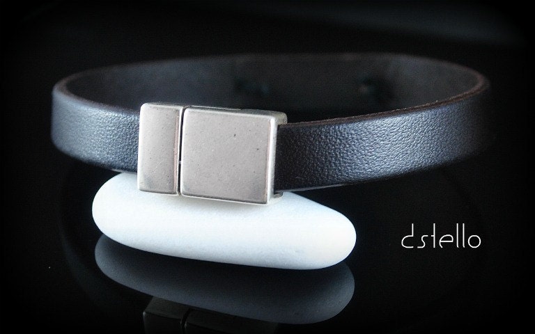 Mens bracelet - Sterling Silver ID - Engraved - Name  - Date - Magnetic clasp - Custom  - Hand stamped  - Women - Unisex