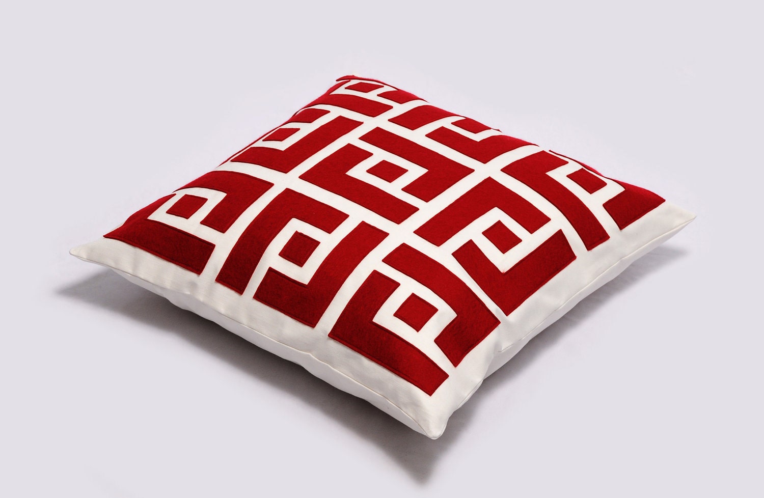 Geometric Decorative Pillow Cover  - Linen, Felt - deep red and white - 18x18", Decorative Pillows, Throw pillow, Christmas, Made to Order