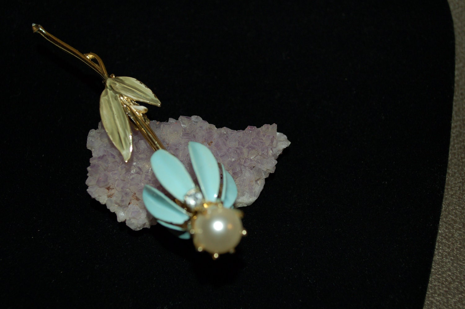 CORO Periwinkle Blue Daisy Brooch
