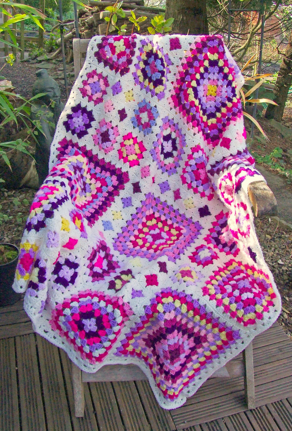 Crochet Pattern - Shabby Chic Granny Square Throw - PDF