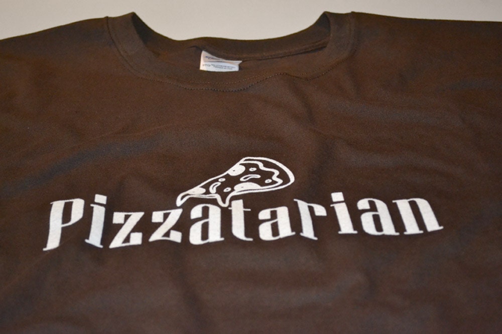 Brown pizza lover t shirt italian pie late night snack men vegetarian mushrooms funny college foodie tshirt gift for boyfriend husband