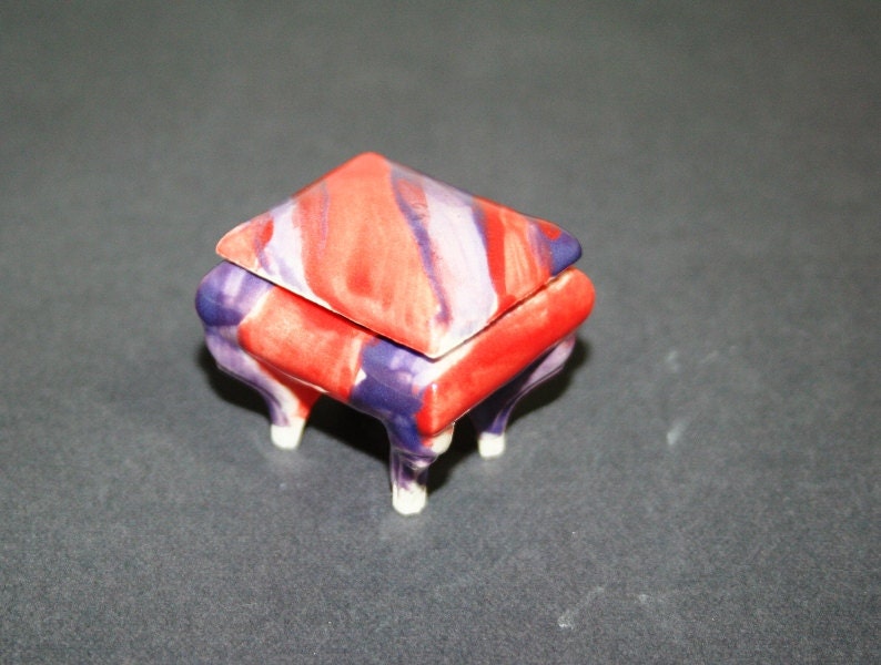 Kid made: Purple and Ruby Red stripped Little Box with matching base