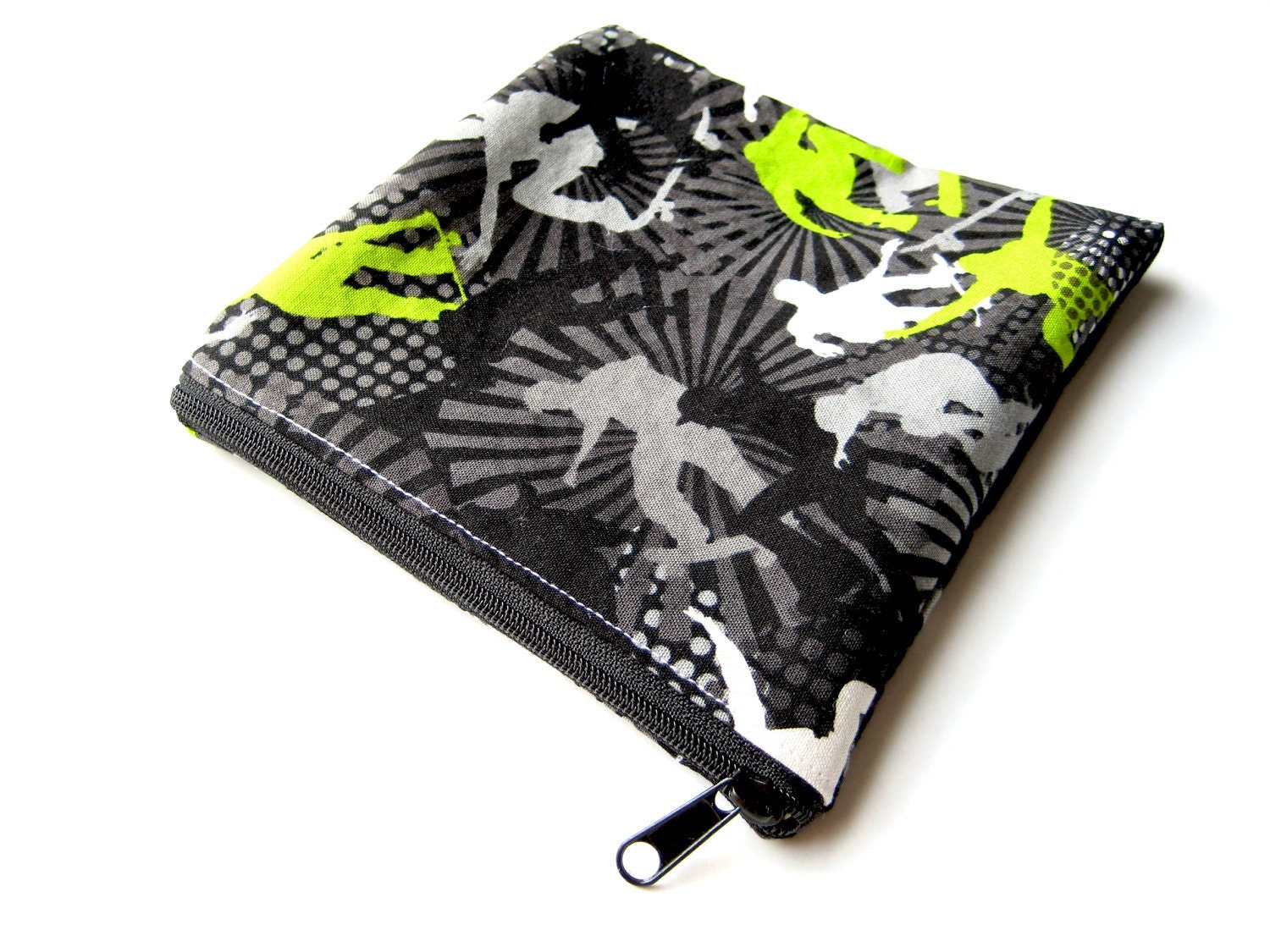 Zippered Snack Bag Cotton Waterproof Lining BPA FREE Skater Dudes Print 6 x 6