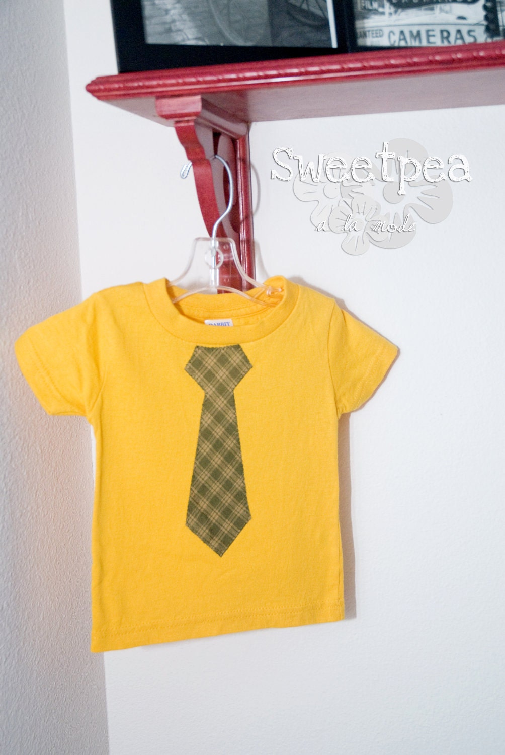 The Robbie - 12M Baylor inspired gold T with green plaid tie