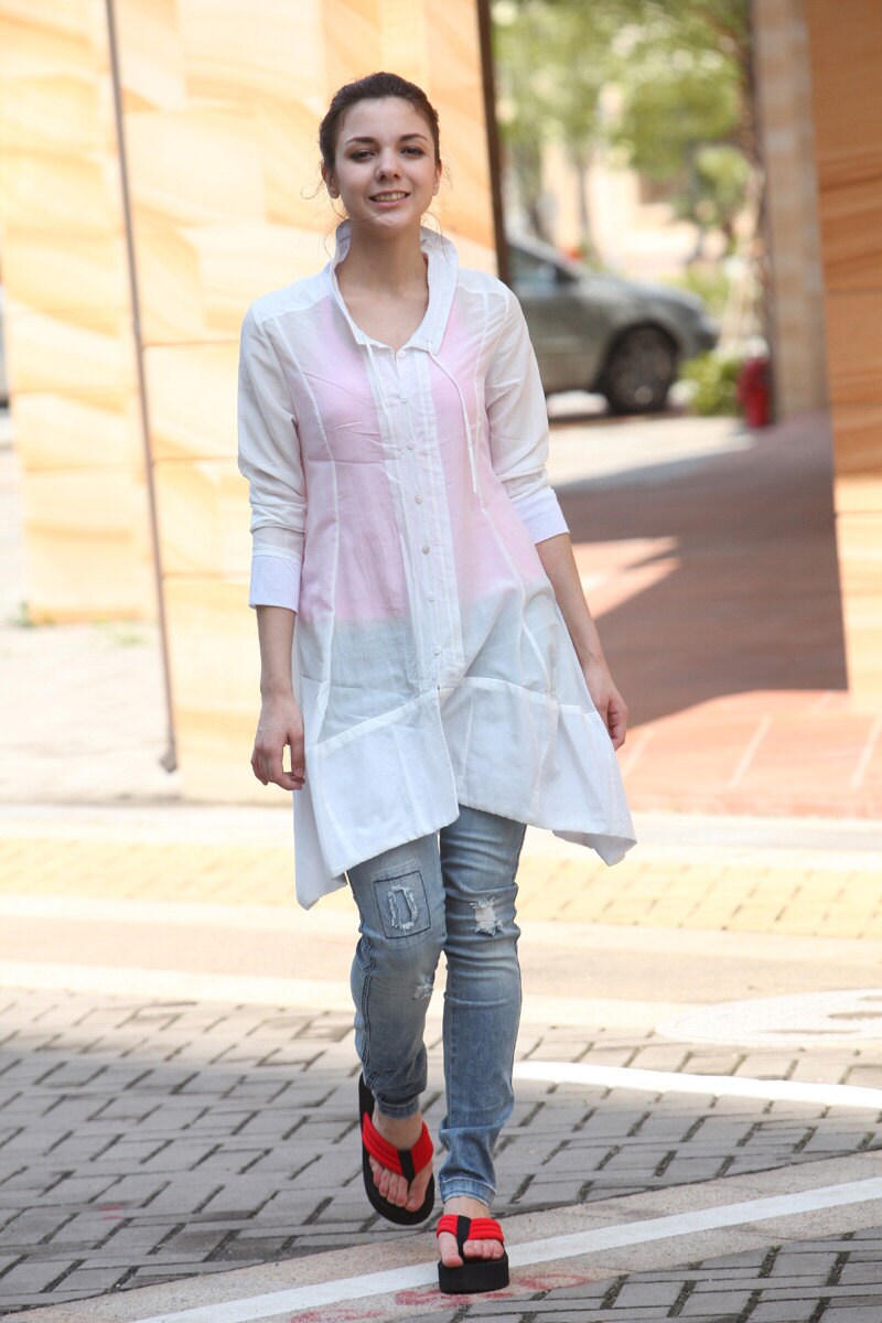 Spring Dress Long Sleeve Dress Shirt Loose Fitting Blouse Long Shirt Dress in White - NC355