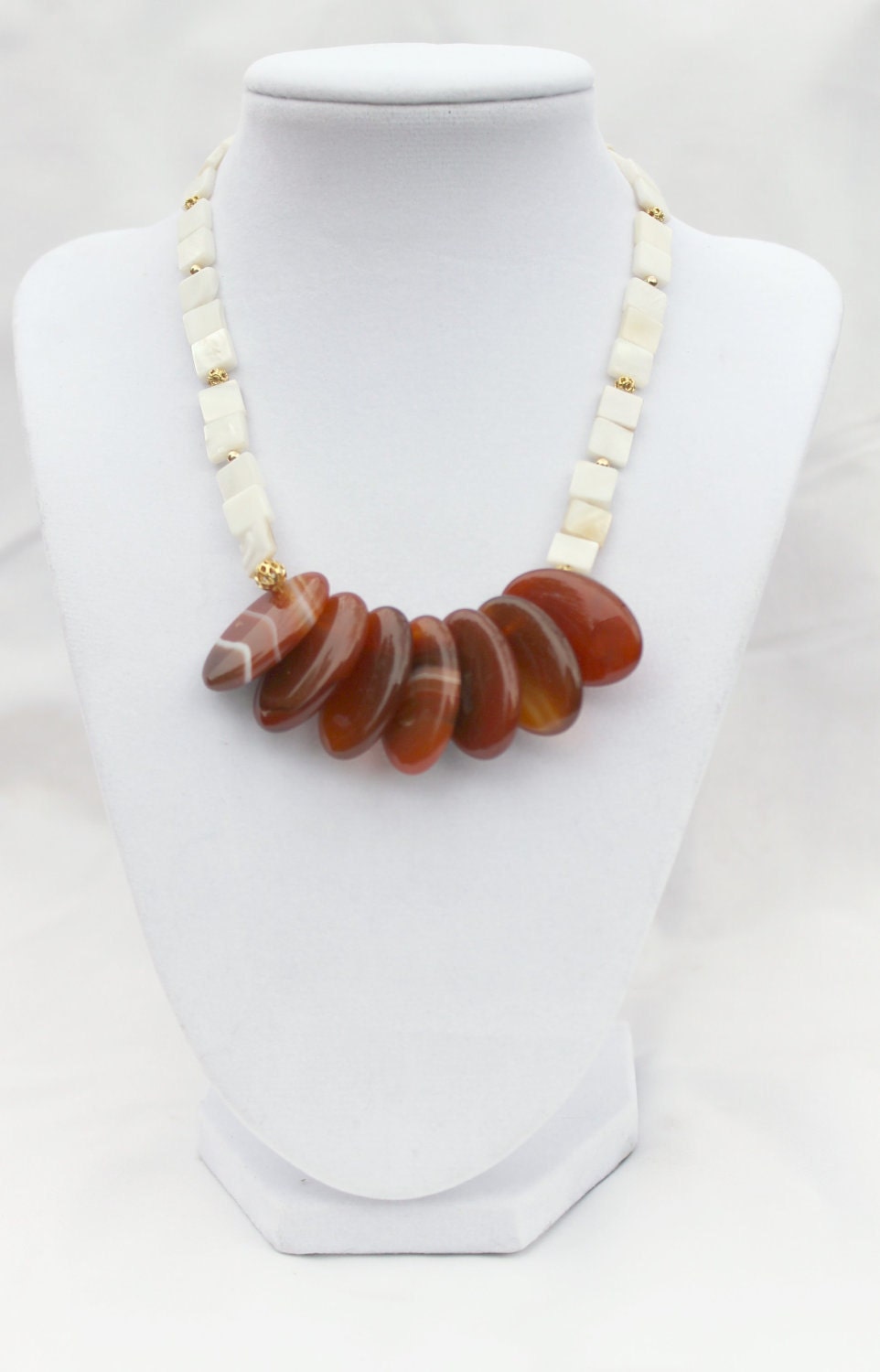 Agate shell necklace, statement jewelry