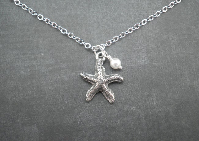 Starfish Necklace --  Starfish and Pearl Necklace --  Silver Necklace -- Summer