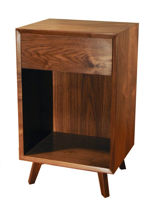 William Storage Unit