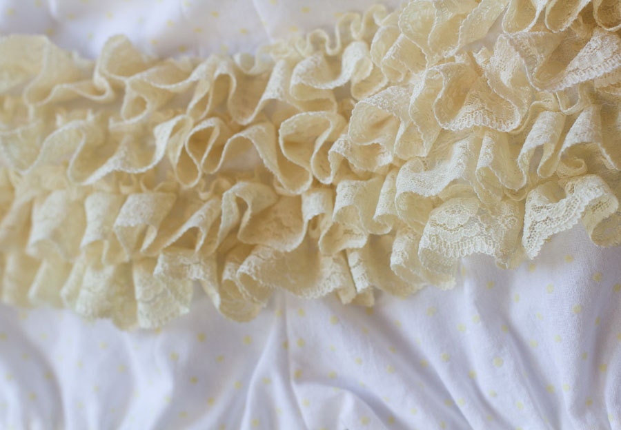 Ruffle Hat and Bloomer Set in Light Yellow and White Polka Dots