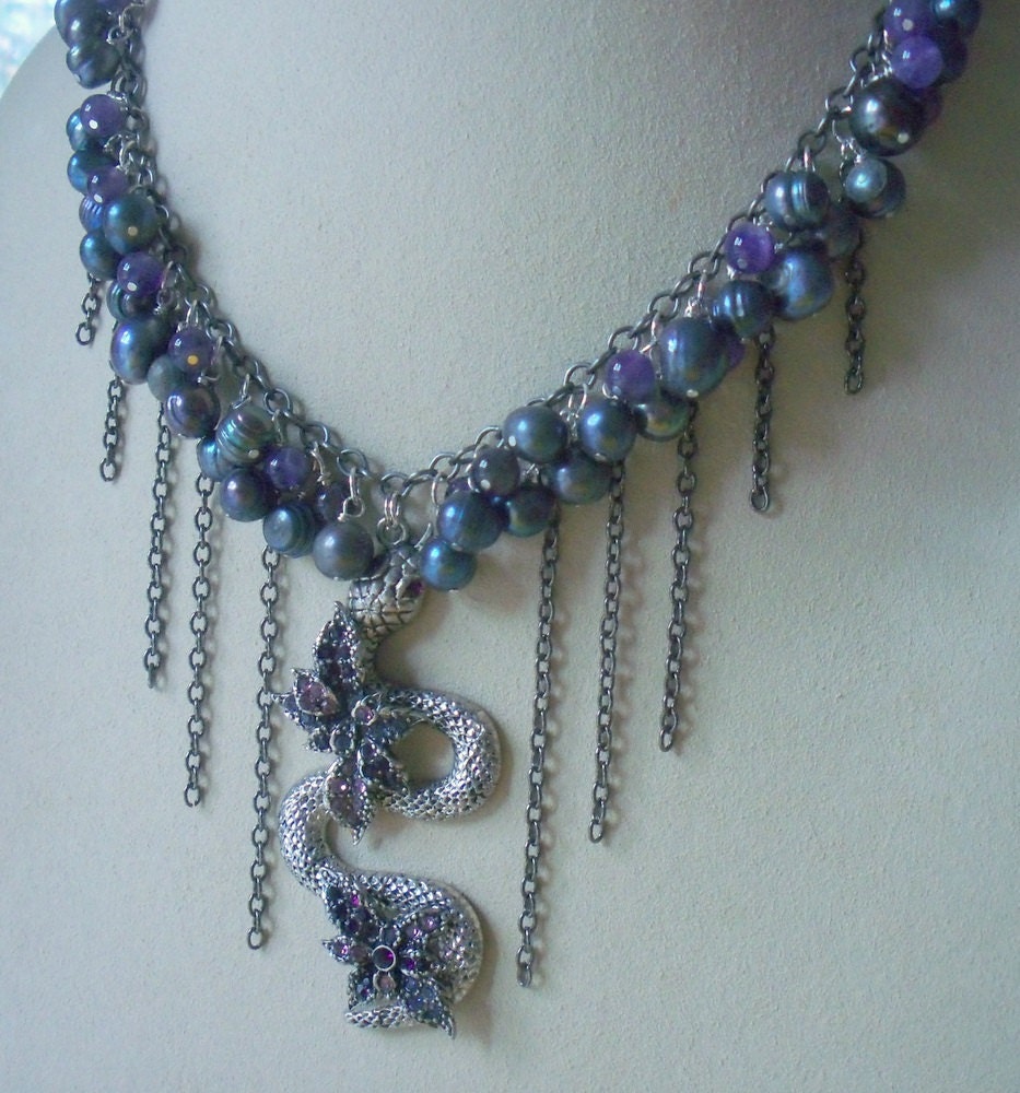 Amethyst And Pearl Bib Necklace Purple Rhinestone Snake Freshwater Pearls Amethyst Vintage Chain Bib Necklace