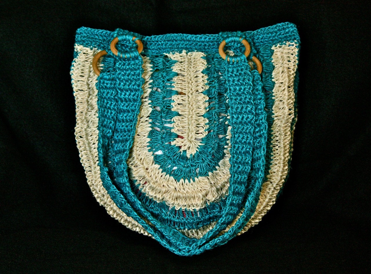 Purse: Fique Handbag with Blue and White Stripes, Double Handles, Wood Rings from Colombia