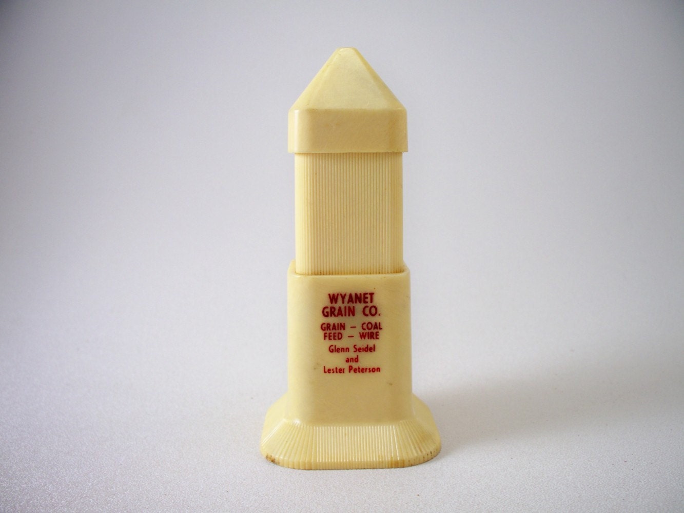 Vintage Wyanet Grain Co. Advertising Toothpick Dispenser