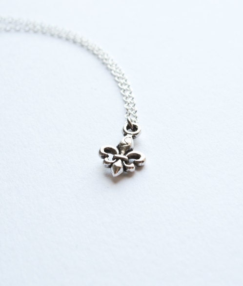 Tiny Fleur de Lis Necklace-  Silver with 925 Sterling Silver Chain- Minimalistic