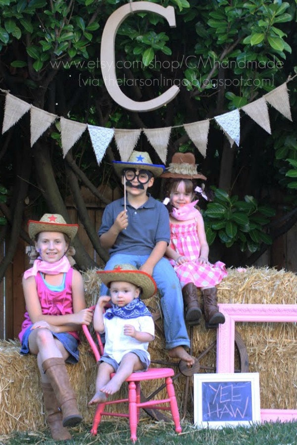 BURLAP & LACE banner