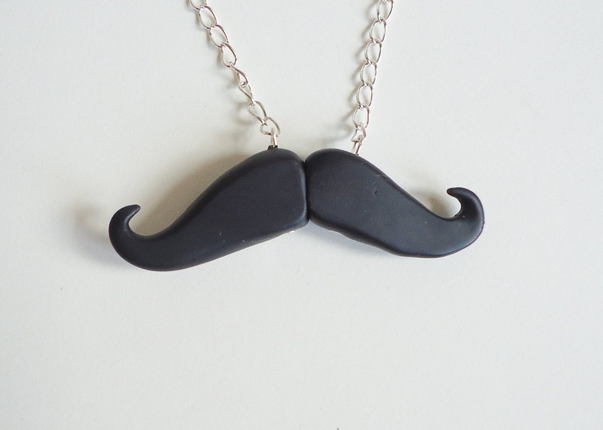 BLACK MUSTACHE - necklace